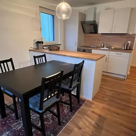 Apartment 3-zimmer Mit Lage