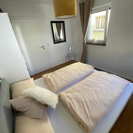 Apartment 3-zimmer Mit Lage *